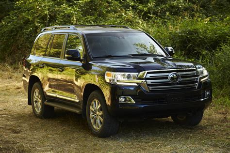 toyota land cruiser technical  mechanical specifications