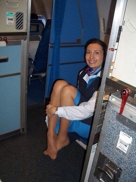 stewardess feet ideas stewardess flight attendant pantyhose