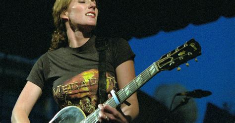 kathleen edwards in state booting ass and taking names country s 20 best revenge songs