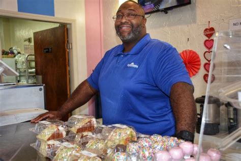 Bw Sweets A Black Owned Bakery In East Charlotte Will Close Its
