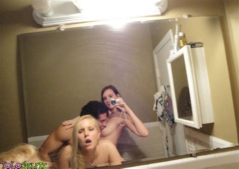 Selfie Three Some Bathroom Selfie Nude Selfies Sorted By Position