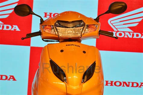 honda activa  automatic scooter launched  india  inr