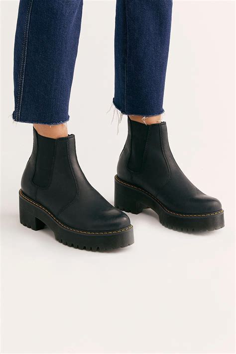 dr martens rometty chelsea boot  people docmartensoutfit chelsea boots outfit chelsea