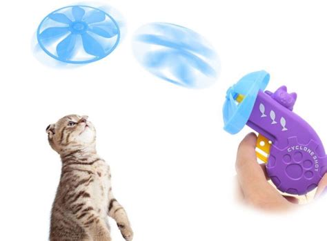 flying toys  cats    reviews  halo pets
