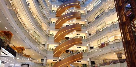 Spiral Escalators In Mall In China Business Insider