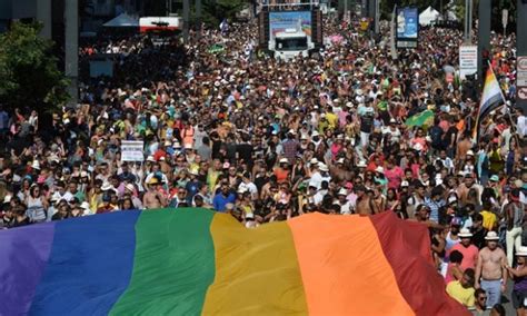 World S Largest Gay Pride Parade Takes Place In São Paulo Video