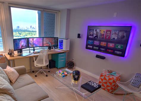 central park view gaming setup amazing  game setups desk setupsman cave pinterest