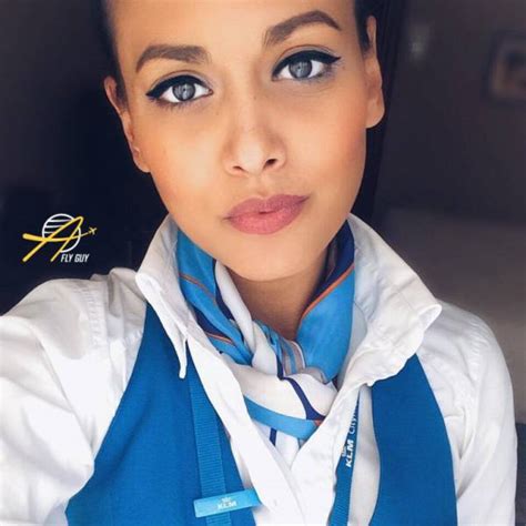 female flight attendant selfies from around the world 50 pics