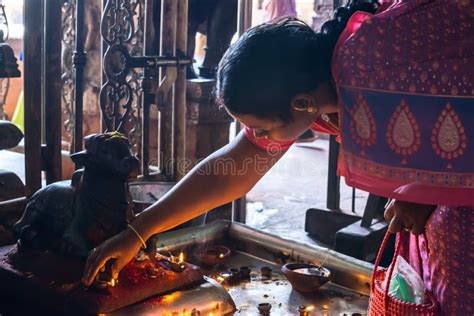 Madurai India February 16 An Unidentified Woman Commits Ritual