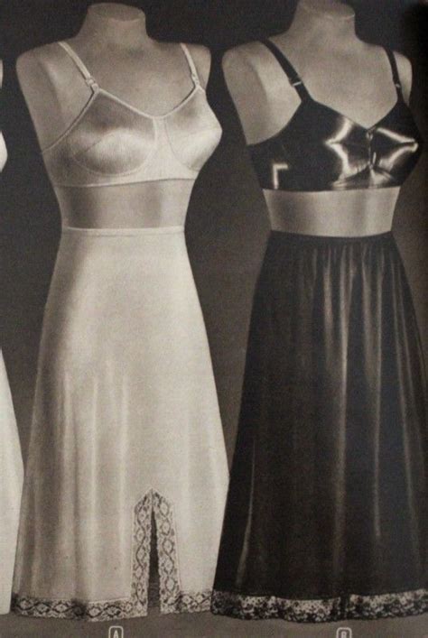 1940s female lingerie 1940s lingerie bra girdle slips underwear history girdles 1940s