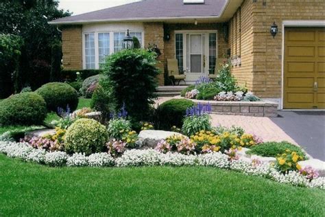 easy ways  add curb appeal  time  spring