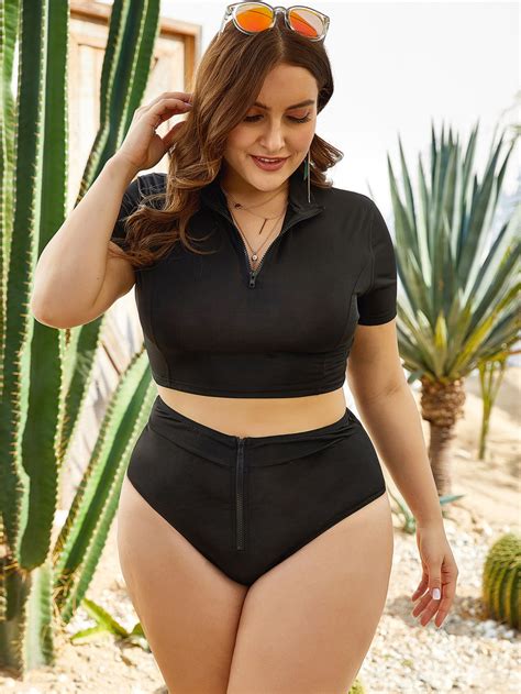 Wholesale Zipper Black Short Sleeve Plus Size Swimsuits