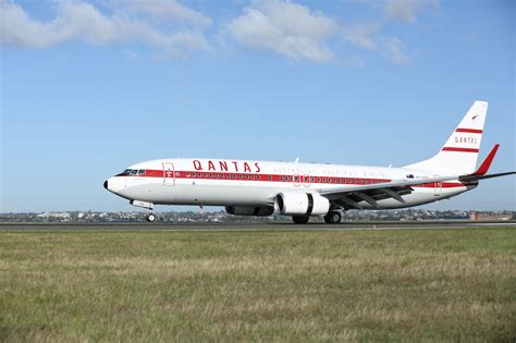 qantas celebrates  years  history  innovation unveils retro roo ii livery
