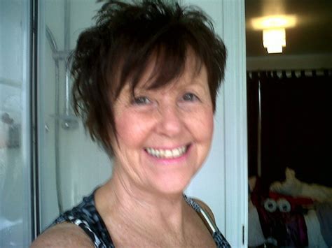 beat26 64 from durham is a mature woman looking for a