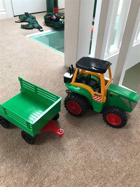 toy tractor  trailer  jordanhill glasgow gumtree