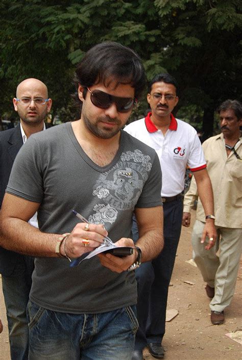 Emraan Hashmi Sexy Bollywood Actor Biography And