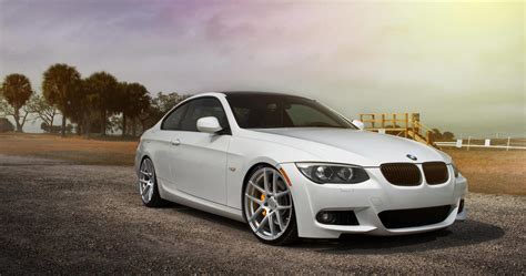 White Bmw 335i E92 4k Ultra Hd Wallpaper High Quality Walls