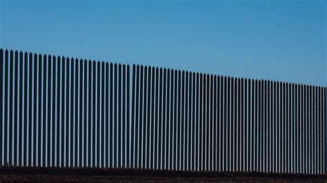 built  wall    texas fear   fall