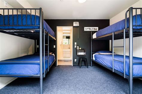 4 Bed Ensuite Dorm Room Rainforest Retreat Franz Josef Accommodation