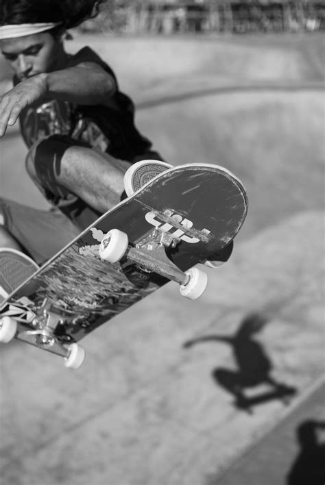 David Gonzalez Venice Skatepark Skateboarding Skateboard