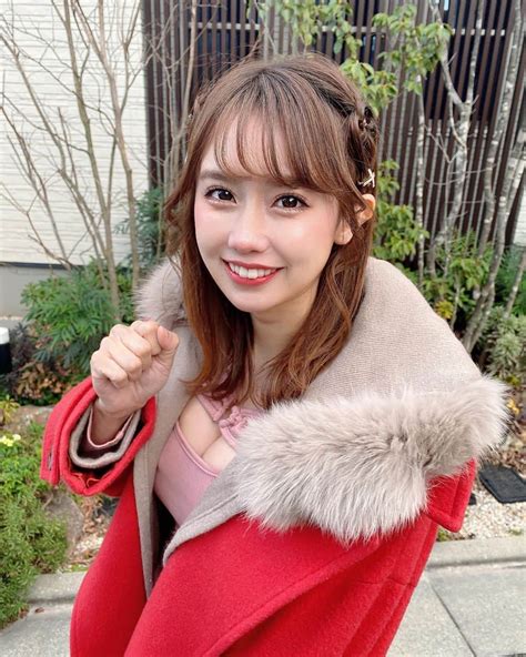 相原美咲さんのインスタグラム写真 相原美咲instagram 「バレンタインだからーと思って ハートのお洋服とハートの髪型したんだけど