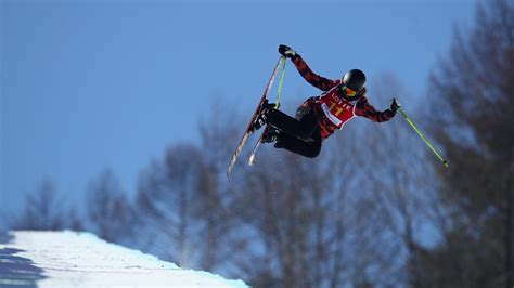 Ski Freestyle Bei Olympia 2018 Sabrina Cakmakli Peilt Das Finale An