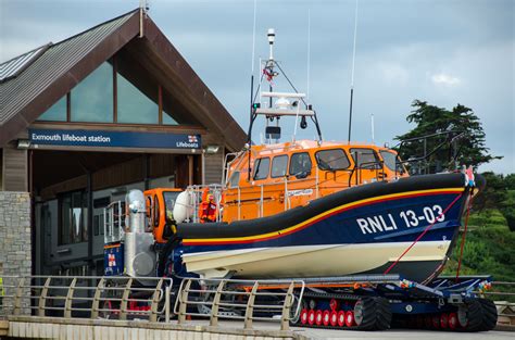 Exmouth Rnli Shannon Class Lifeboat R And J Welburn Pilot Boats Working
