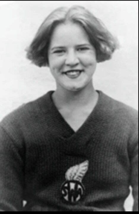 in 1926 19 year old gertrude ederle was the first woman
