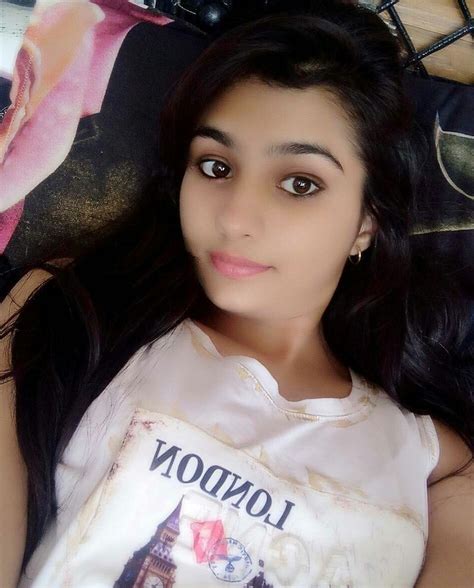 Tik Tok Beautiful Selfie Girls Roshni Kumari Indian Most Beautiful