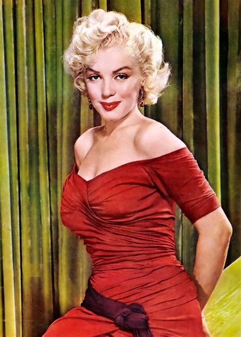Marilyn Monroe His Measurements His Height His Weight His Age