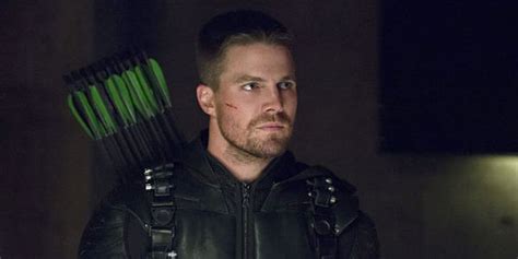Why Oliver Queen Is Not Going To Like The Supergirl Crossover