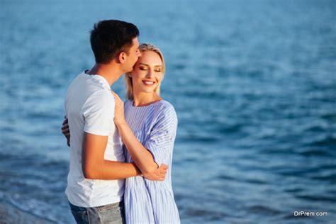 How To Date A Recently Divorced Man – Guide