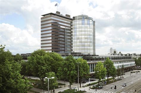 de nederlandse bank central bank   netherlands  amsterdam