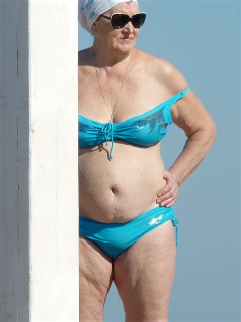 Sexy Mature Grannies On The Beach Amateur Mix 41 Pics