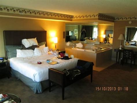 spa suite room picture   york  york hotel  casino las