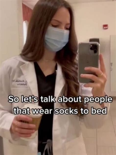 People Who Wear Socks To Bed Get 32 Minutes Extra Sleep Tiktok Video