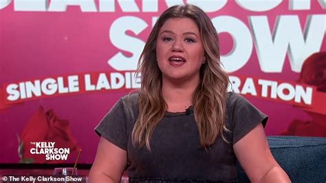 Kelly Clarkson Plans Her Perfect First Valentine S Day Date With