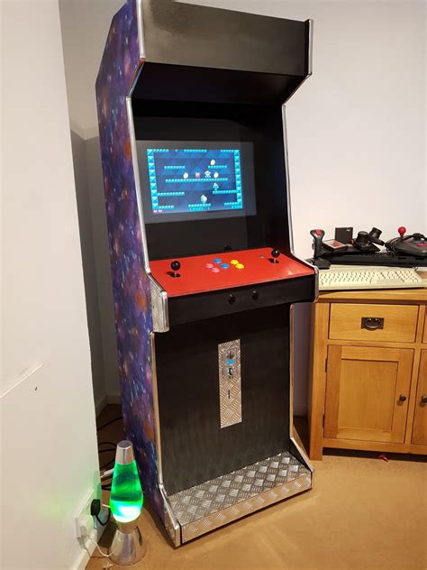 build  arcade cabinet hackspace  raspberry pi