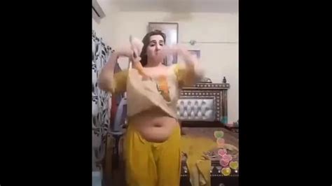 pakistani hot aunty sexy dance