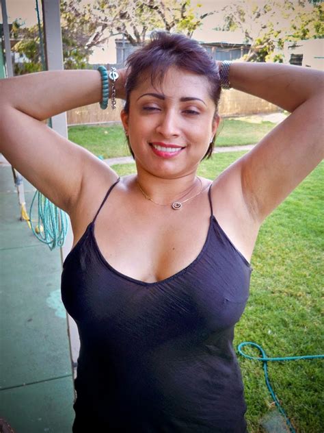 30 plus hot nri aunty two piece bikini and sexy pics from india hot and sexy bikini galleries