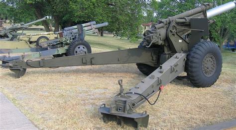 howrightrear   mm howitzer wikipedia artillery big