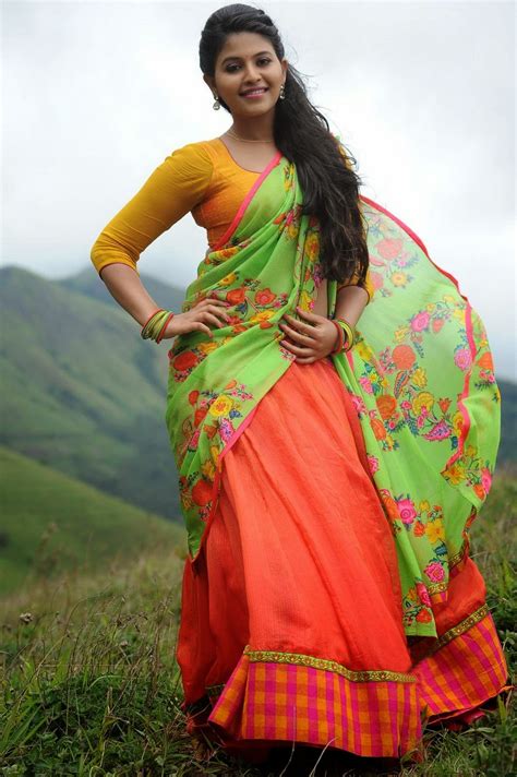 Actress Anjali Hot Photos In Saree Artoflasopa