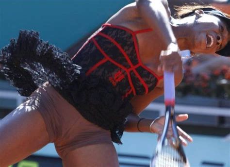 Does Venus And Serena Williams Play Tennis Naked