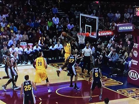 Video Lebron James Goes Baseline And Posterizes Shot