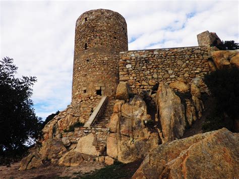 ruta castell de burriac bloc del miquel mompart