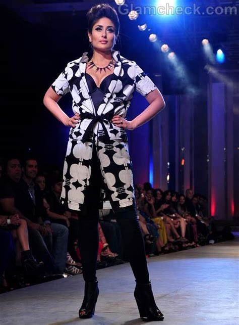 Kareena Kapoor For Kallol Datta On Last Day Of Lakme Fashion Week