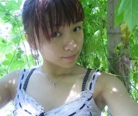 super cute chinese amateur women s hairy armpit photos collection 404pix