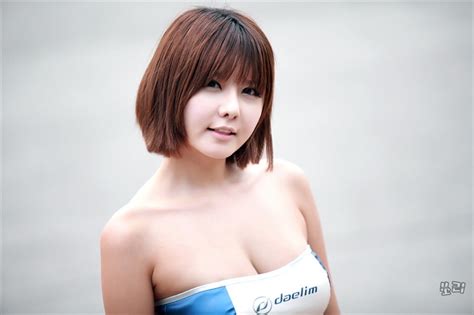 adult love ryu ji hye in a scooter model outfit