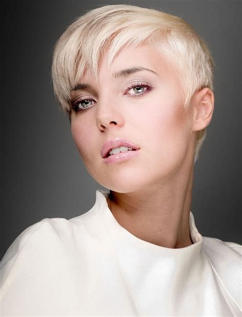 2018 Very Short Pixie Hairstyles And Haircuts For Women