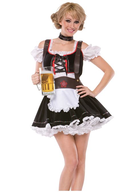 sexy beer maiden costume halloween costume ideas 2023